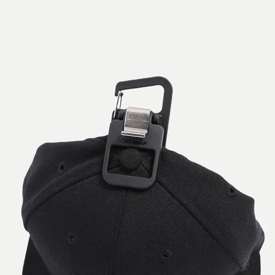 CapSnap - Bring Your Hat Anywhere