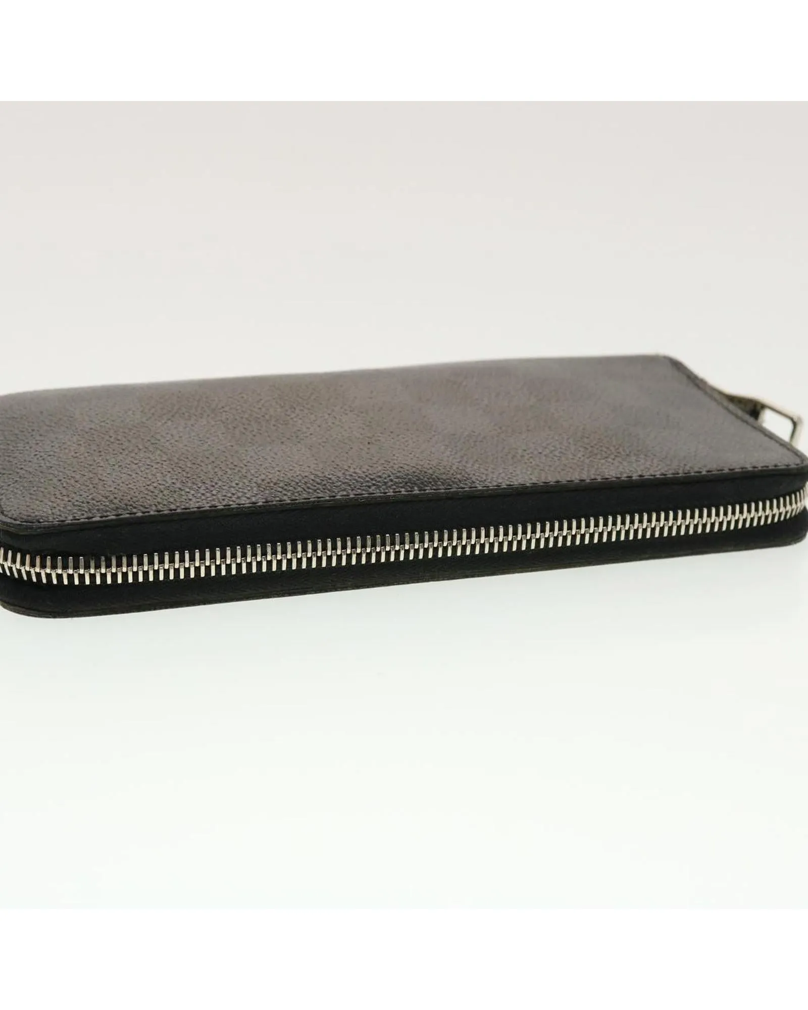 Durable Damier Graphite Vertical Wallet