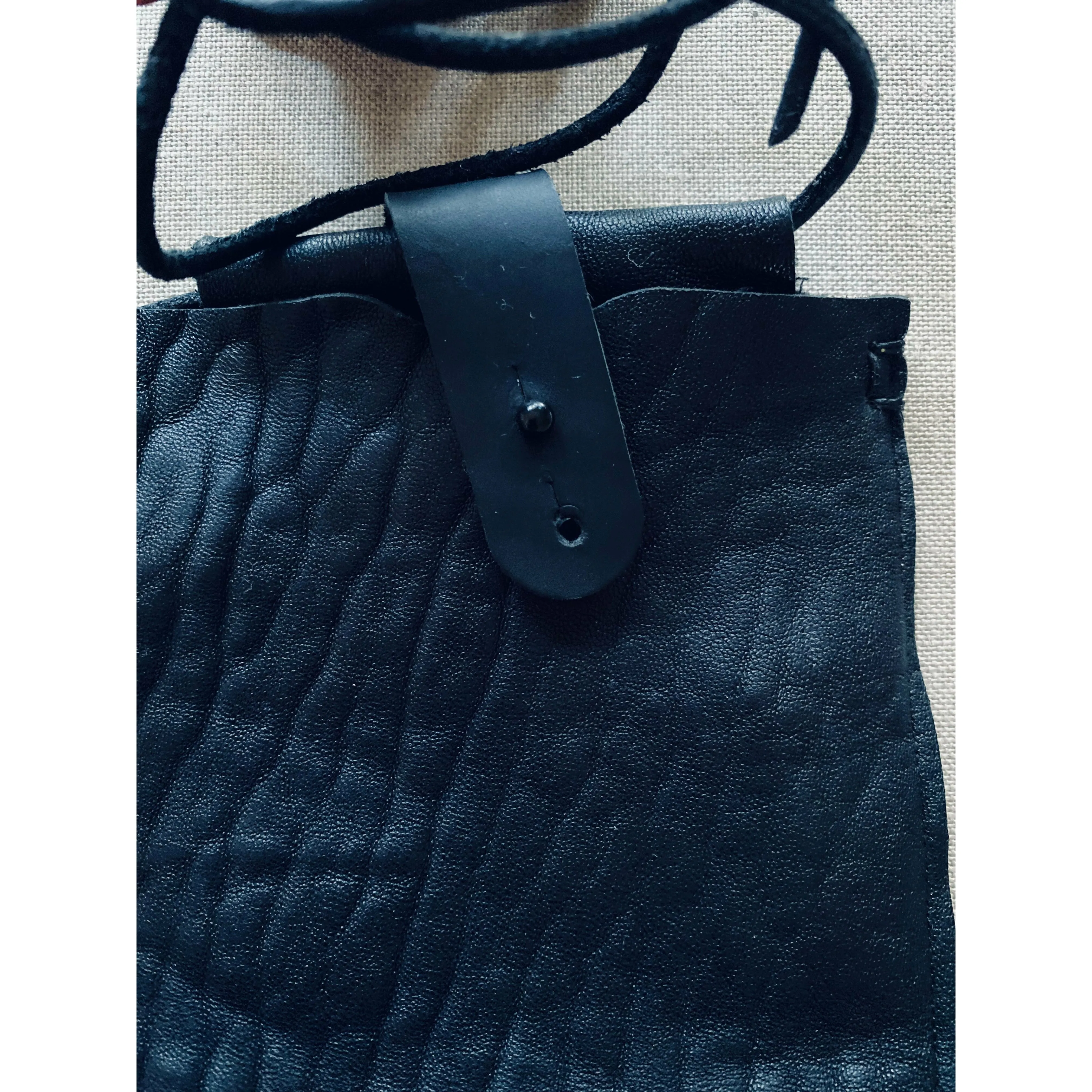 `Leather Phone Bag