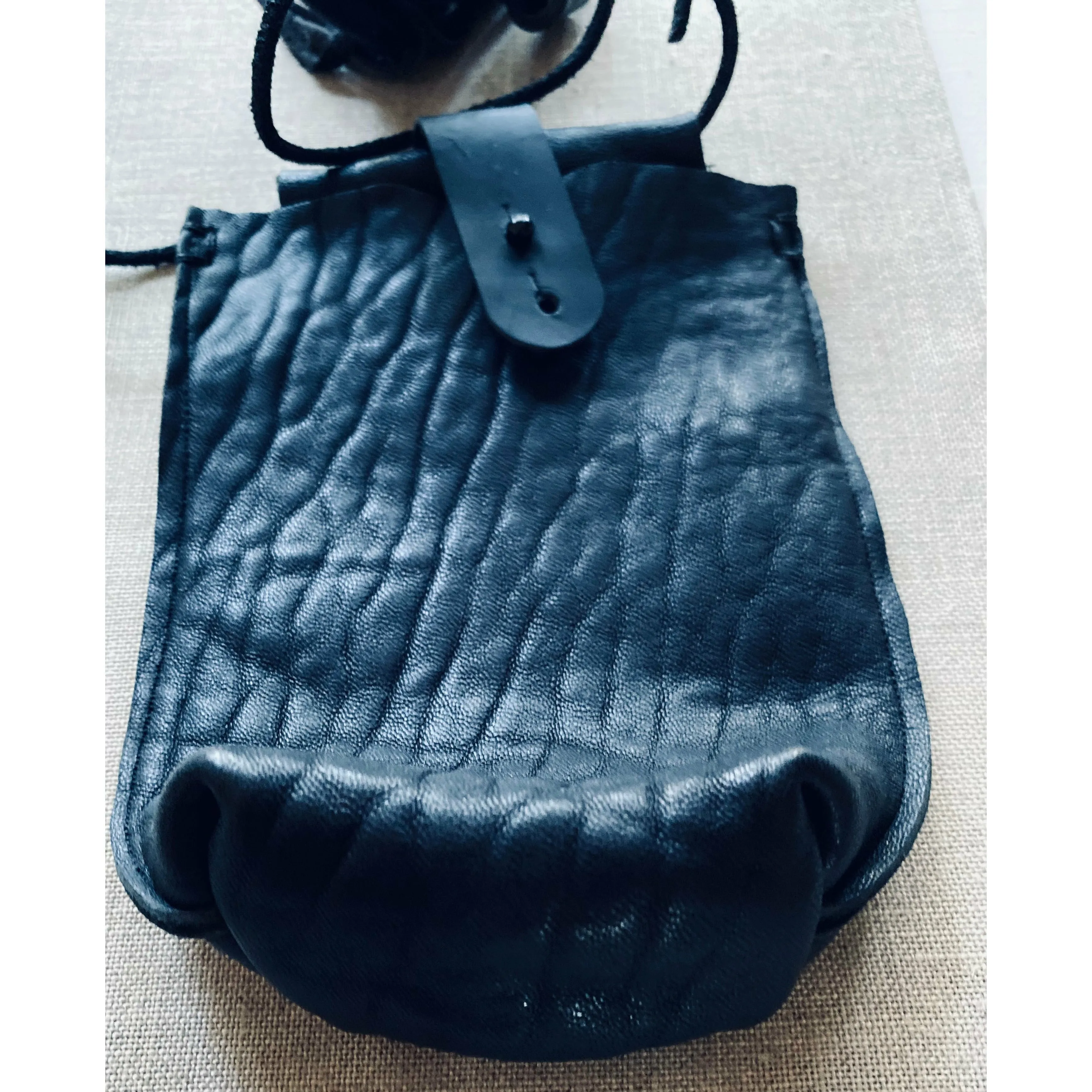 `Leather Phone Bag