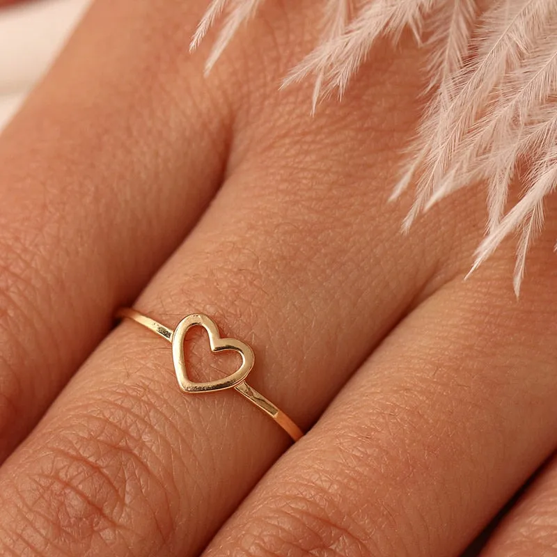 Minimalist Jewelry Simple Silver Color Heart Fashion Ring for Women as Gifts