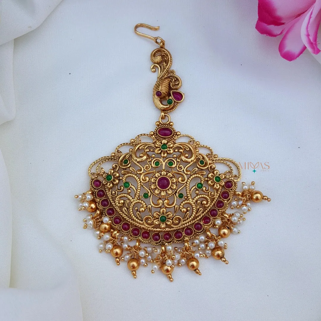 Trendy Bridal Maang Tikka